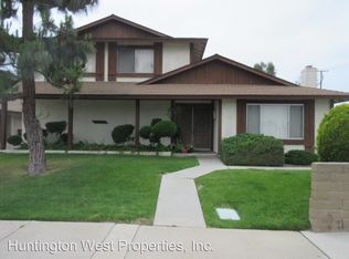 16501 Regina Cir APT 2, Huntington Beach, CA 92649
