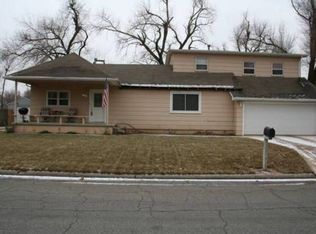 623 W 19th Ave, Hutchinson, KS 67502