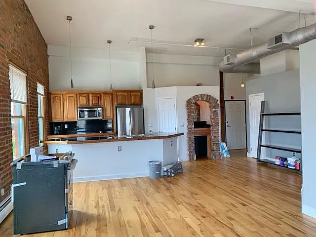 2560 Blake St #405 — Photo 2