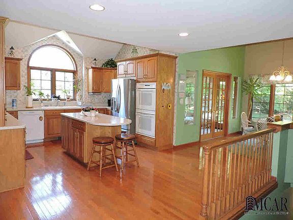 5th image of 4150 Deerfield Woods Dr