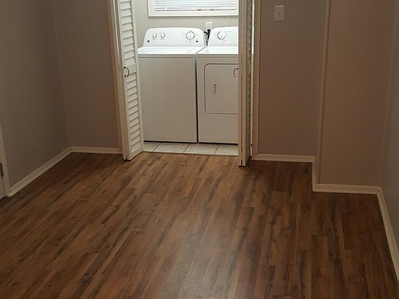 washer and dryer provided