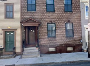 76 Spring St, Albany, NY 12210