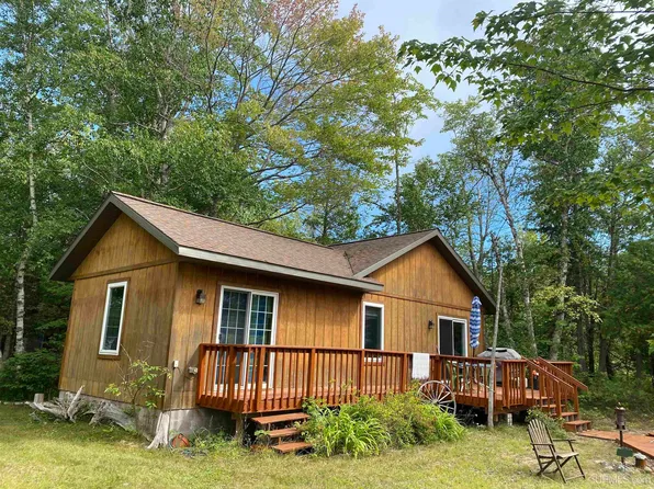 296 M28, Deerton, MI 49822