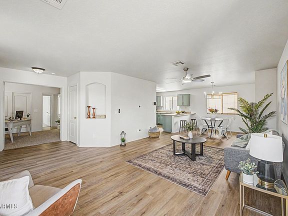 4th image of 23219 W ASHLEIGH MARIE Drive