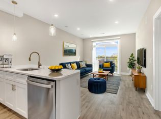 2209 N Broad St, Philadelphia, PA 19132