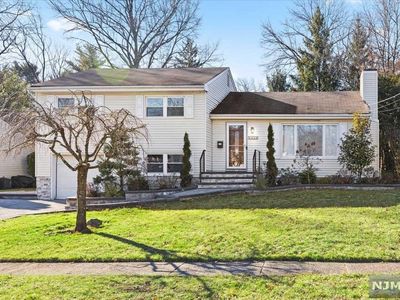 16-22 Alden Ter, Fair Lawn, NJ, 07410