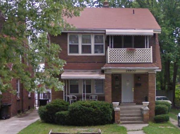 14902 Strathmoor St