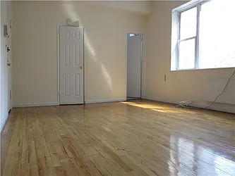 Rented by Siderow Residential Group