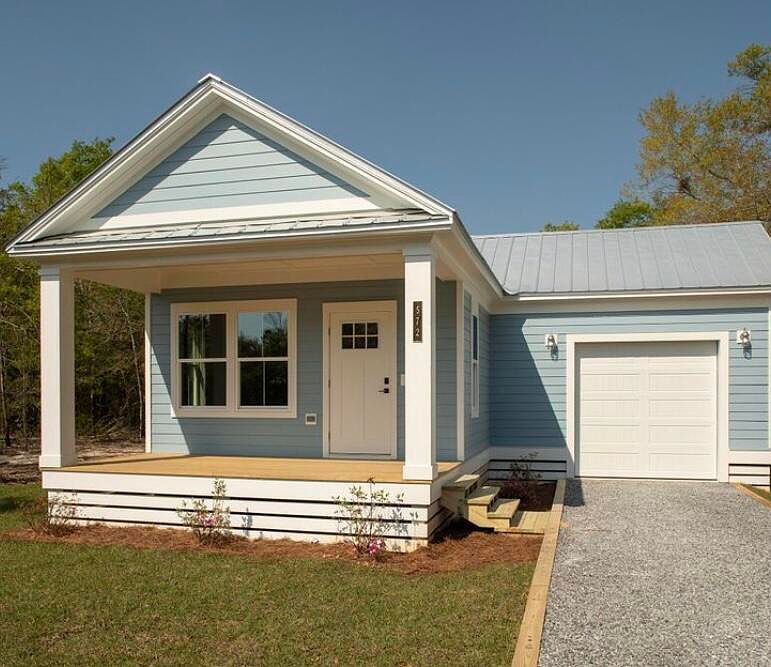 1st image of 572 E Picasso East Cir