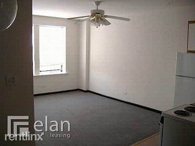 1st image of 3933 N Clarendon Ave APT 405