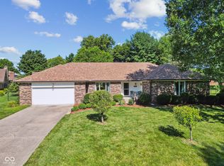 644 S Ashbourne Ln, Greenwood, IN 46142