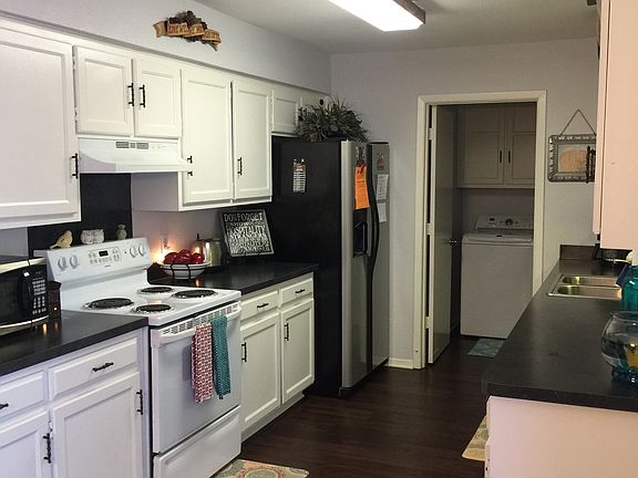 4th image of 1203 Fairhaven Dr