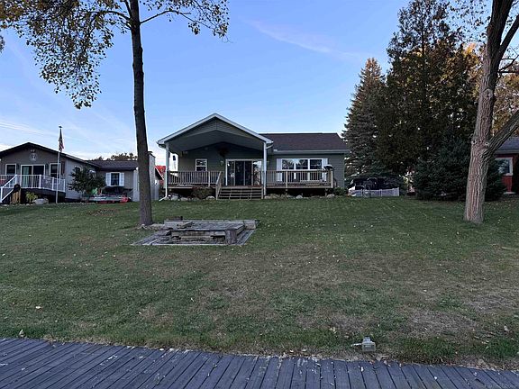 2nd image of 3152 Briarlane Rd