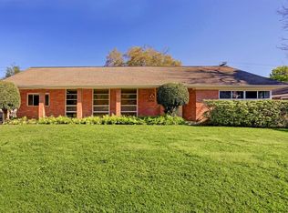 3636 Drummond St, Houston, TX 77025