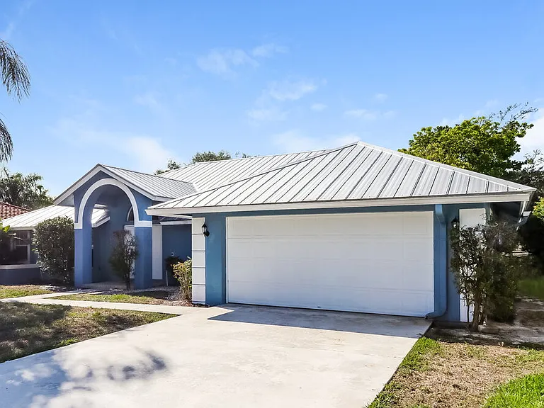 13789 Geranium Pl — Photo 3