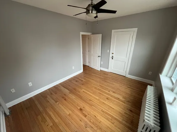 300 Washington Street