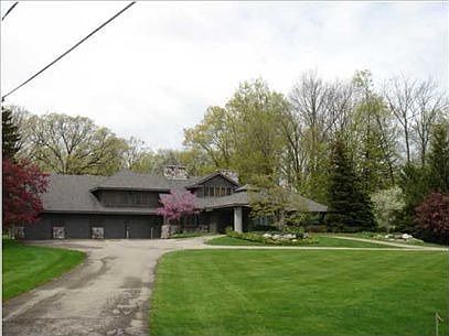 2nd image of 45 Lakeside Dr SE