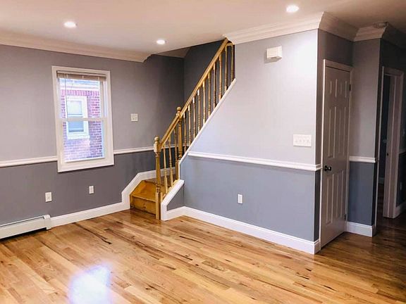 3rd image of 11552 225th St