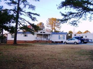 610 Old Shoals Junction Rd, Donalds, SC 29638