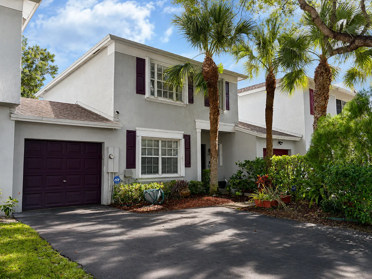 2 bed, 2.5 bath, 1381 sqft, $3,400 — Photo 1