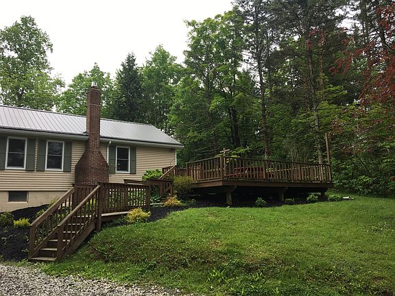 2nd image of 15572 Valley View Dr