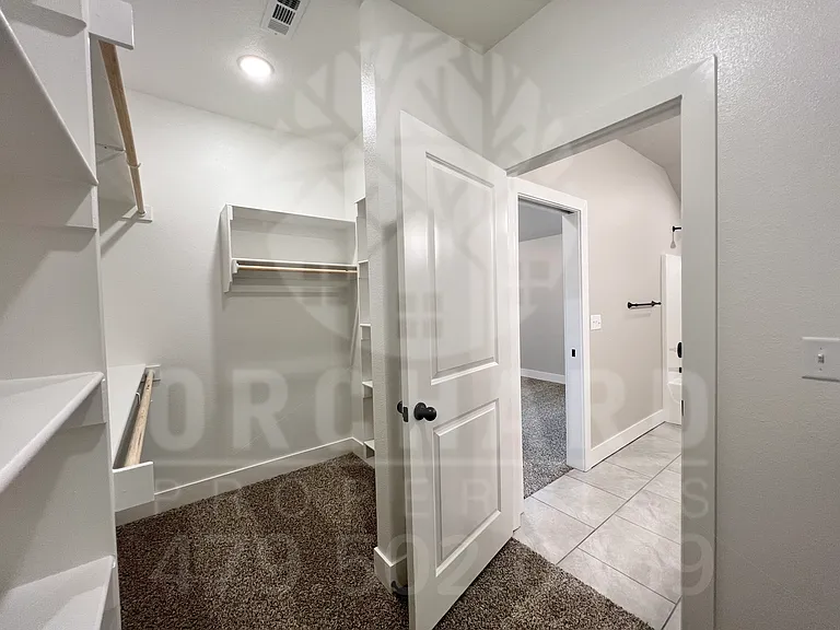528 Bradford Dr #A — Photo 13
