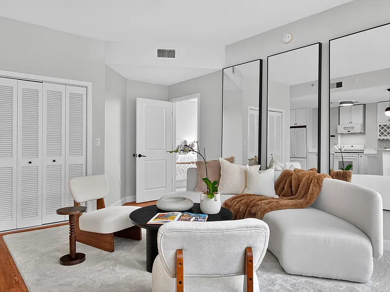 610 Newark St #9C — Photo 4