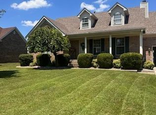 332 Spring House Ln, Louisville, KY 40229