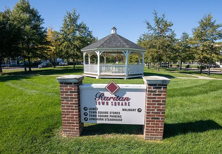 The Residences at Raritan Town Square — Photo 16