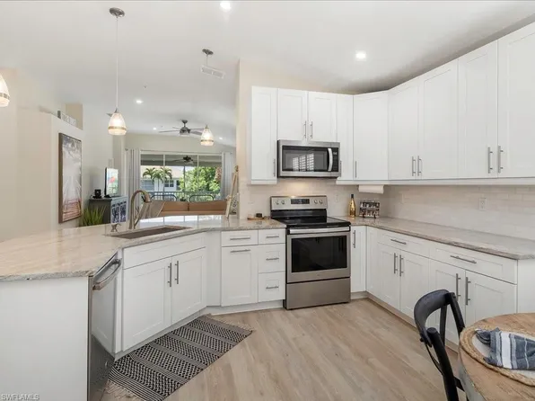 6927 Satinleaf RD N #204, NAPLES, FL 34109