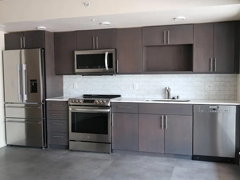 Bell View Apartments — Photo 114