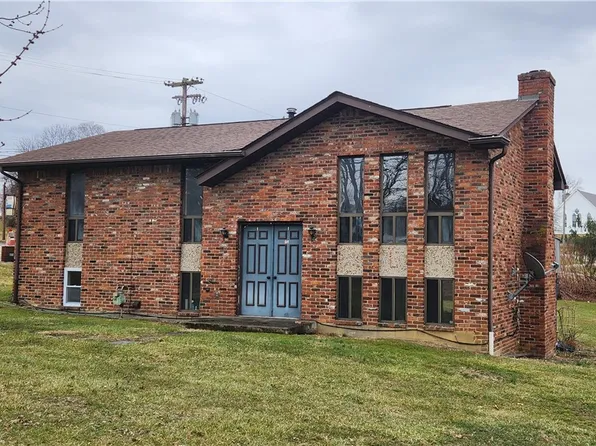 601 Route 136, Madison, PA 15663