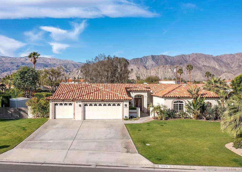 50945 Calle Paloma