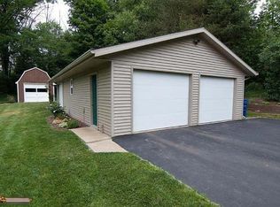 6233 76th St SE, Caledonia, MI 49316