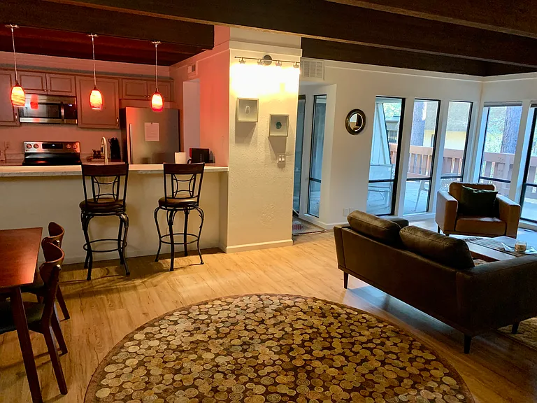 120 Country Club Dr #29 — Photo 1