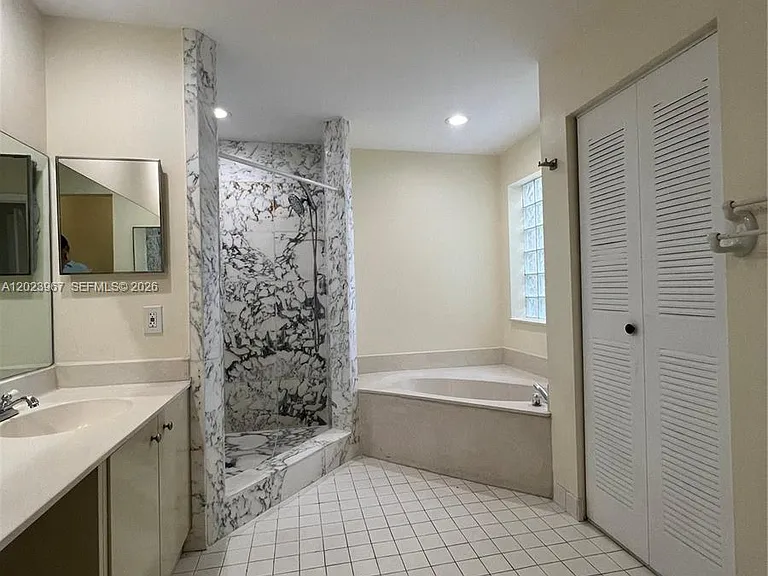 16373 Malibu Dr #51 — Photo 15