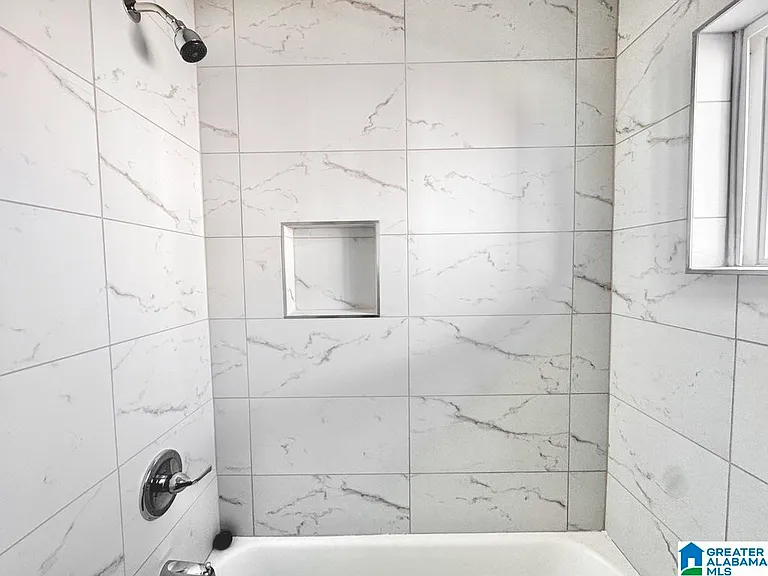 5624 Avenue Q — Photo 18
