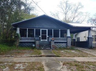 302 S 18th St, Palatka, FL 32177
