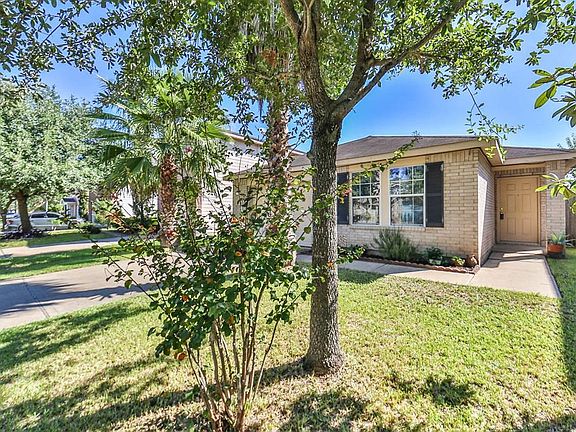 3rd image of 13134 Gatton Park Dr