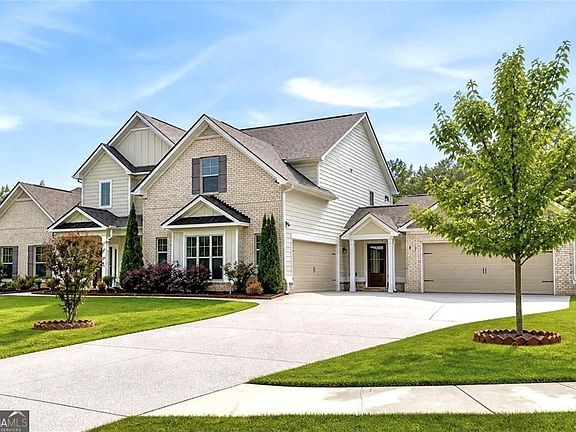 3rd image of 150 Peppertree Dr