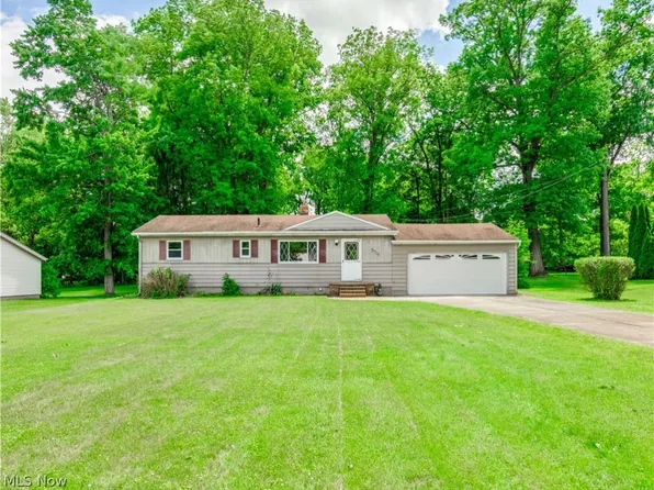 3718 Richlawn Rd, Richfield, OH 44286