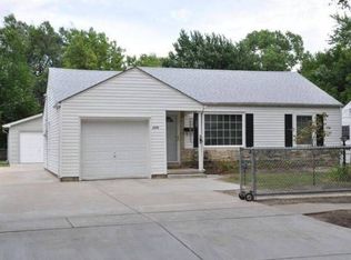 2570 S Mosley Ave, Wichita, KS 67216
