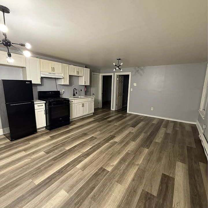 2nd image of 53 Williams Ave #0
