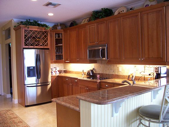 2nd image of 3381 SW Islesworth Cir