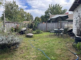 5th image of 4017 E 16th Ave