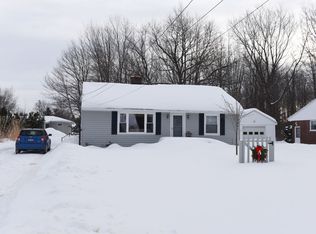 6438 Murray Ave, Ashtabula, OH 44004