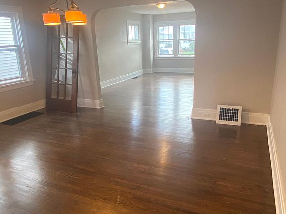 5th image of 169 Kinsey Ave