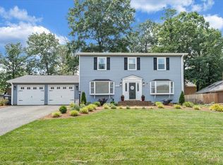 245 Queen Regent Ct, Blue Ridge, VA 24064