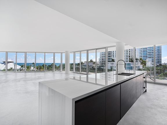 4th image of 1 Collins Ave Unit 506