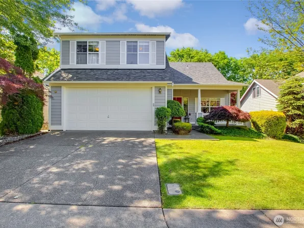 3202 Parkside Circle NE, Tacoma, WA 98422